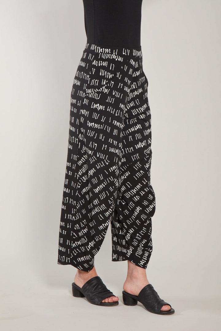 Roxanne Pant Black Script