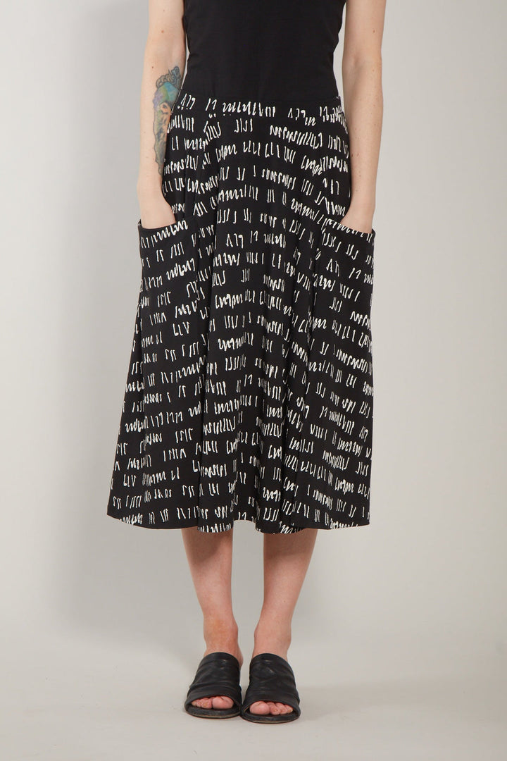 Luna Skirt Black Script
