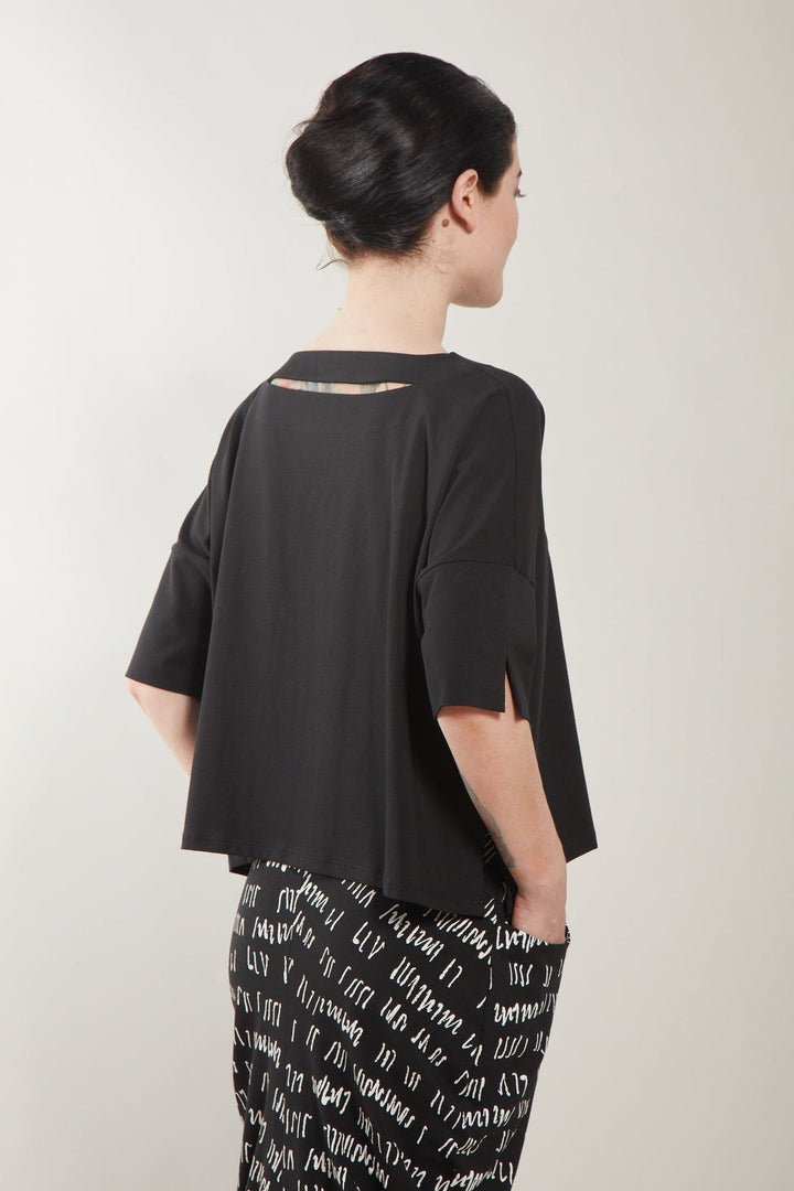Anastasia Top Solid Black