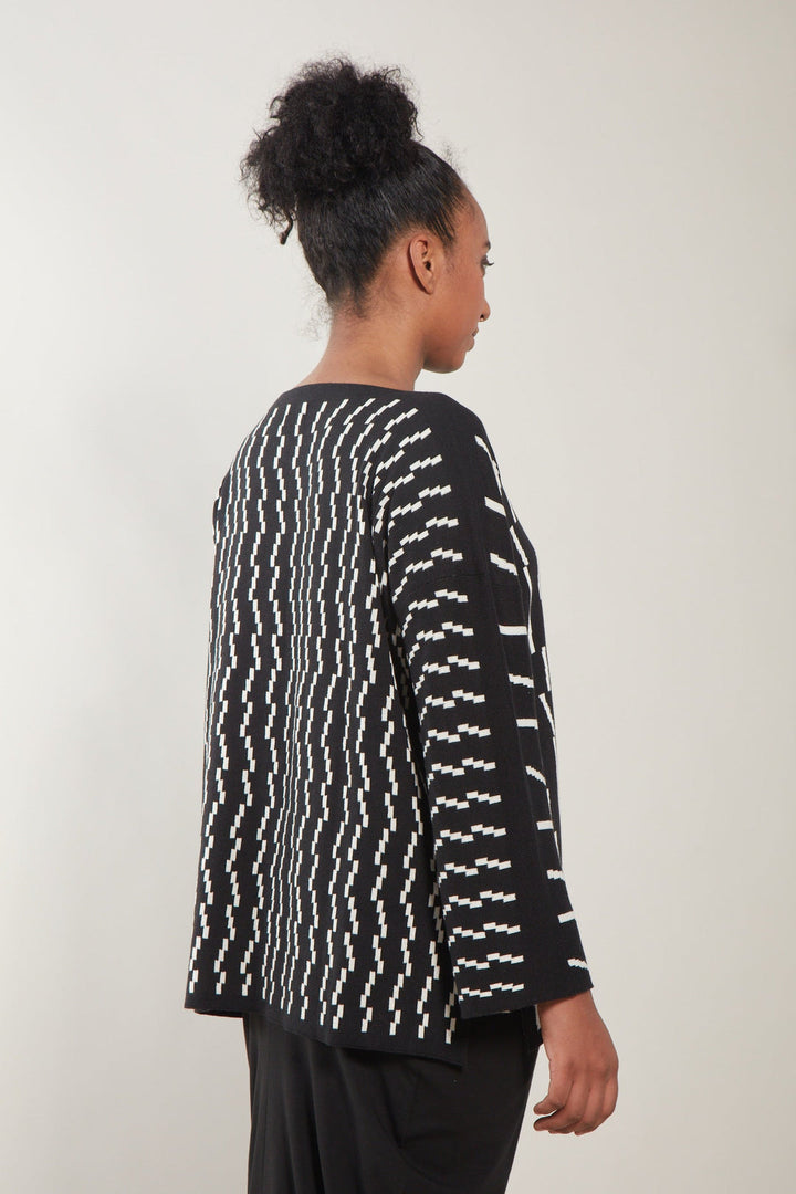 Megan Reversible Sweater Black Ivory