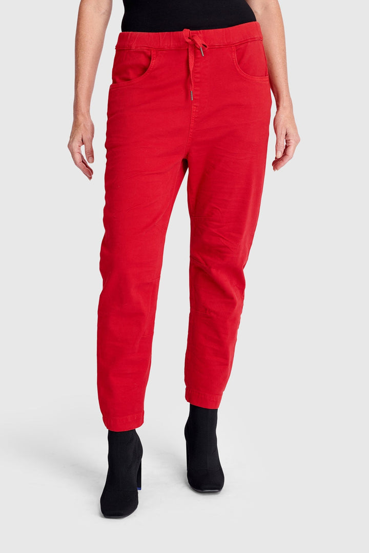 Weekend Boyfriend Jogger Jeans, Red