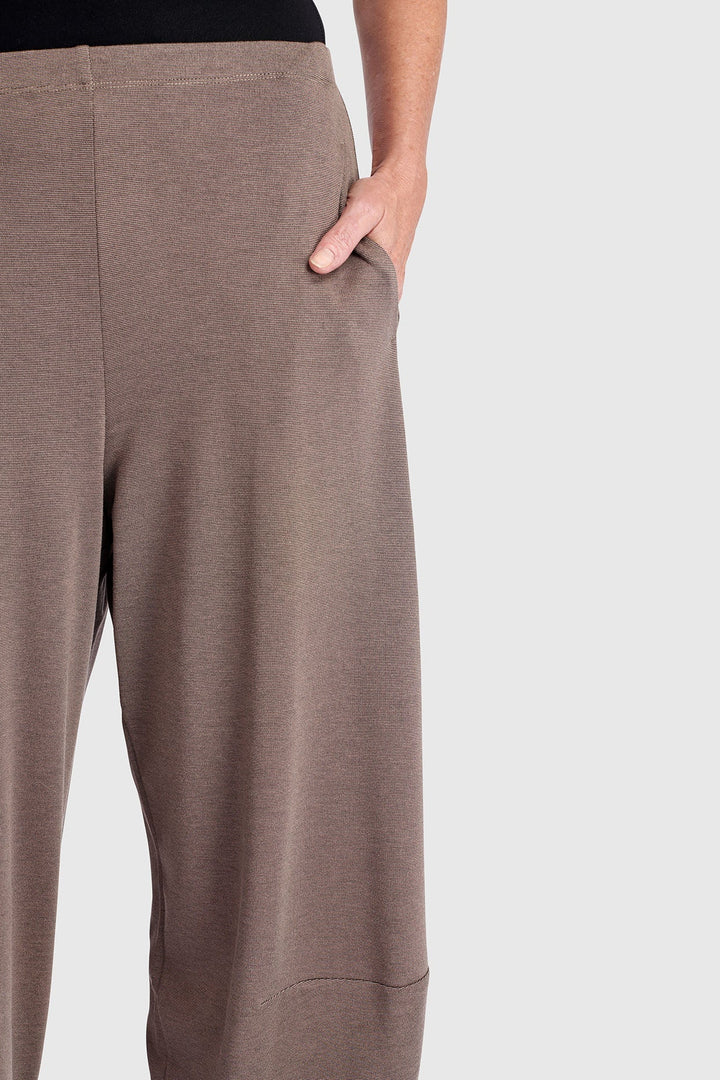 Sunday Lantern Pants, Brown