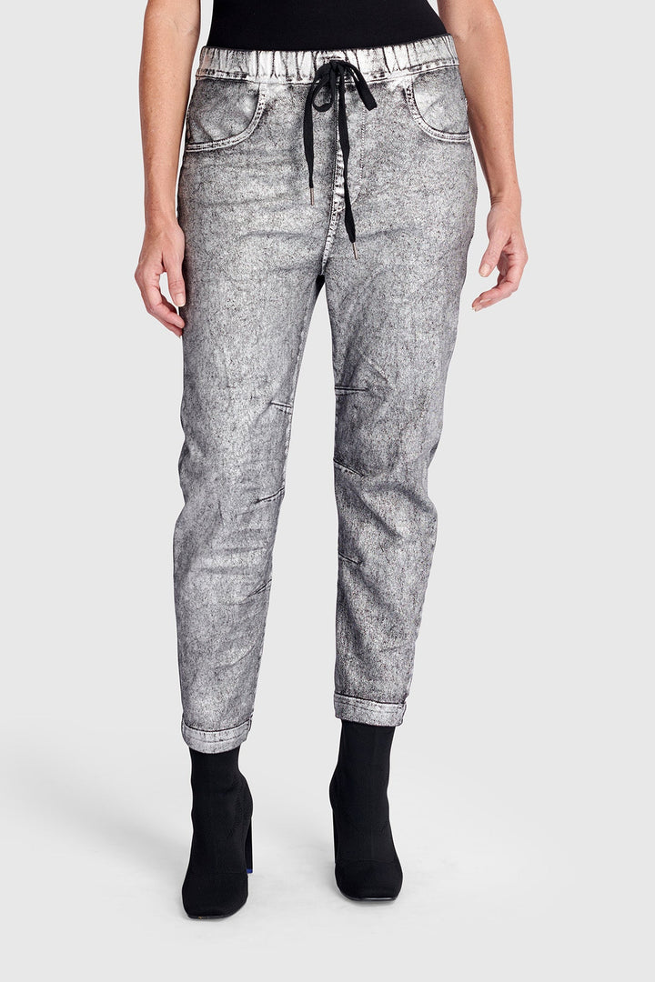 Metallic Boyfriend Jogger Jeans, Silver