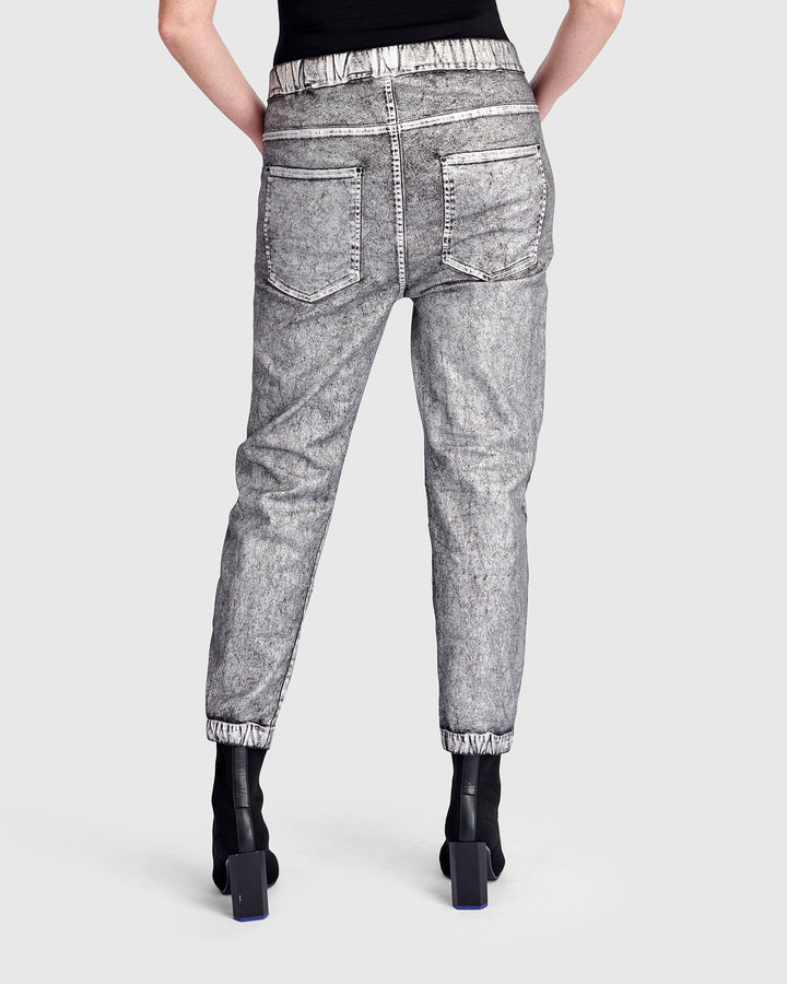 Metallic Boyfriend Jogger Jeans, Silver