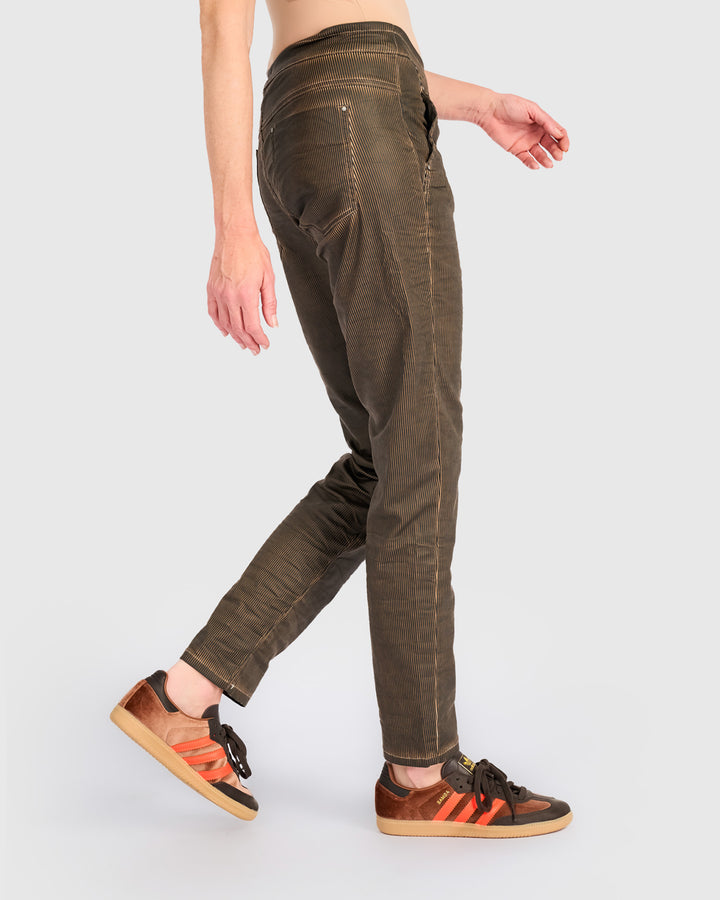 Iconic Jeans Brown