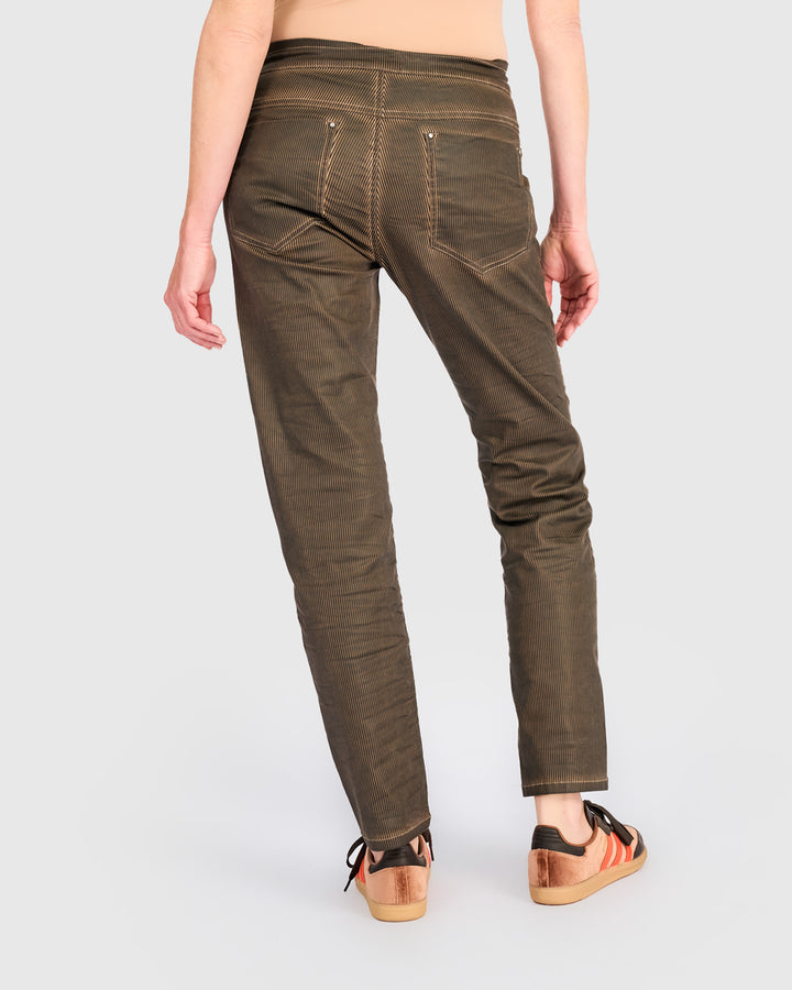 Iconic Jeans Brown