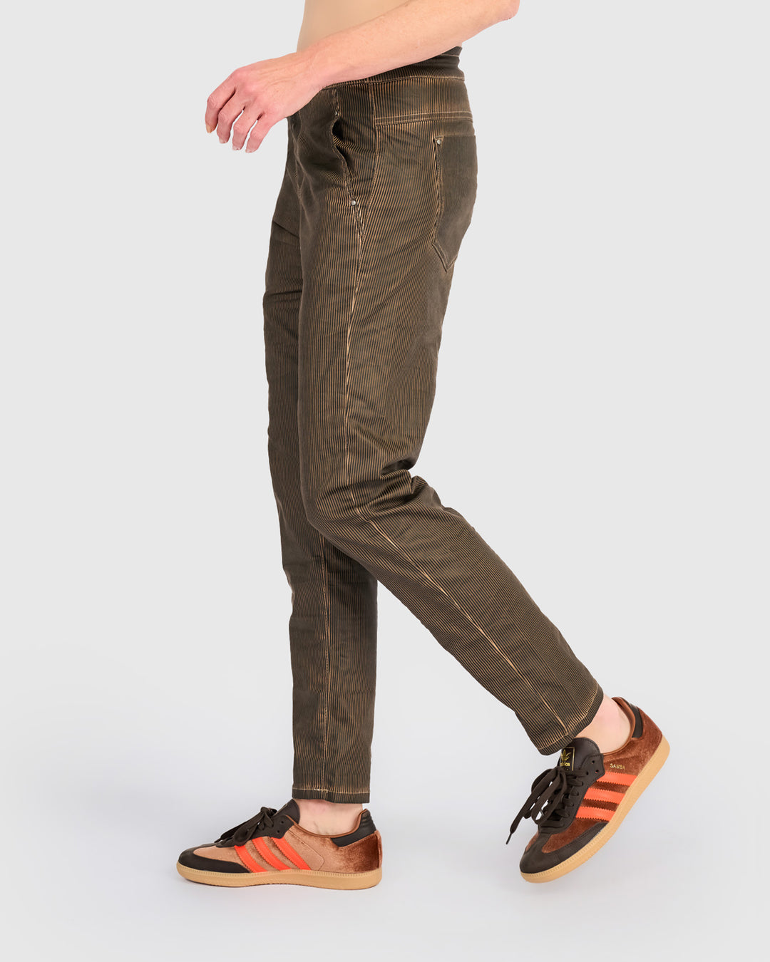 Iconic Jeans Brown