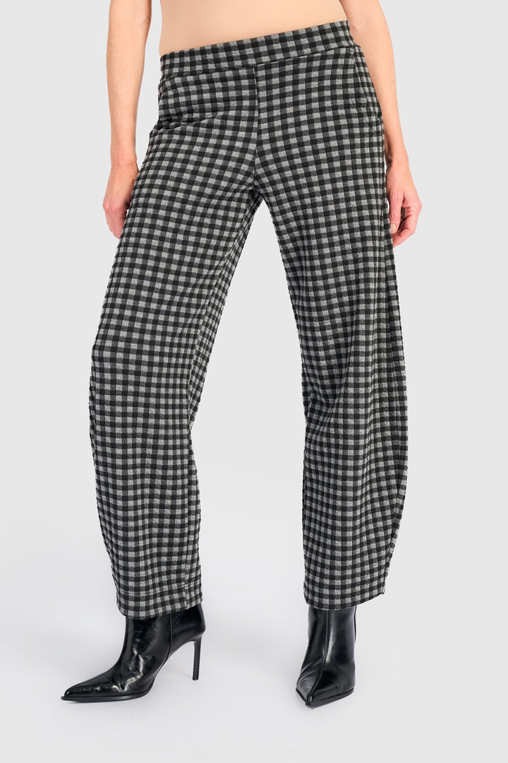 Barrel Leg Pants Check