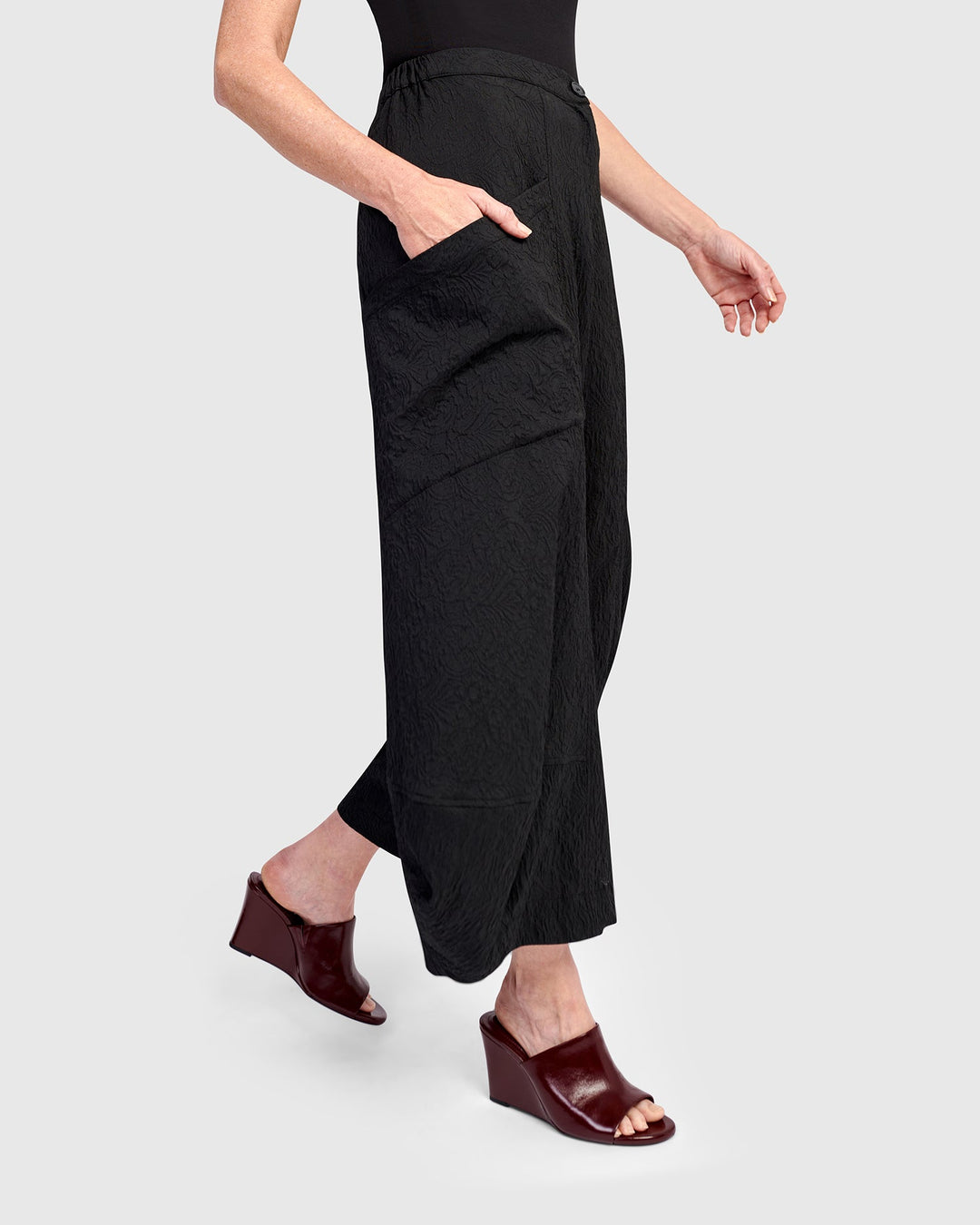 Jade Jacquard Punto Pants, Black