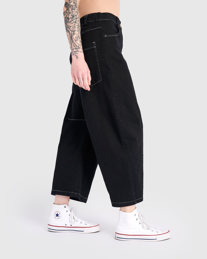 Go-To Barrel Pants Black