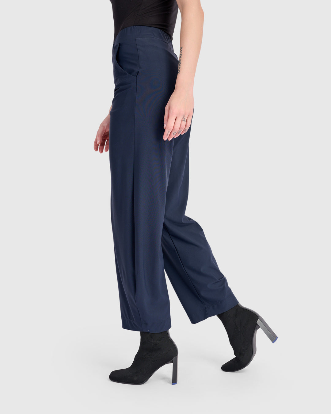 Tekbika Lantern Pant Midnight