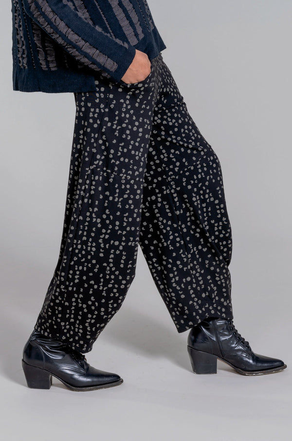 Roxanne Pant Black Print