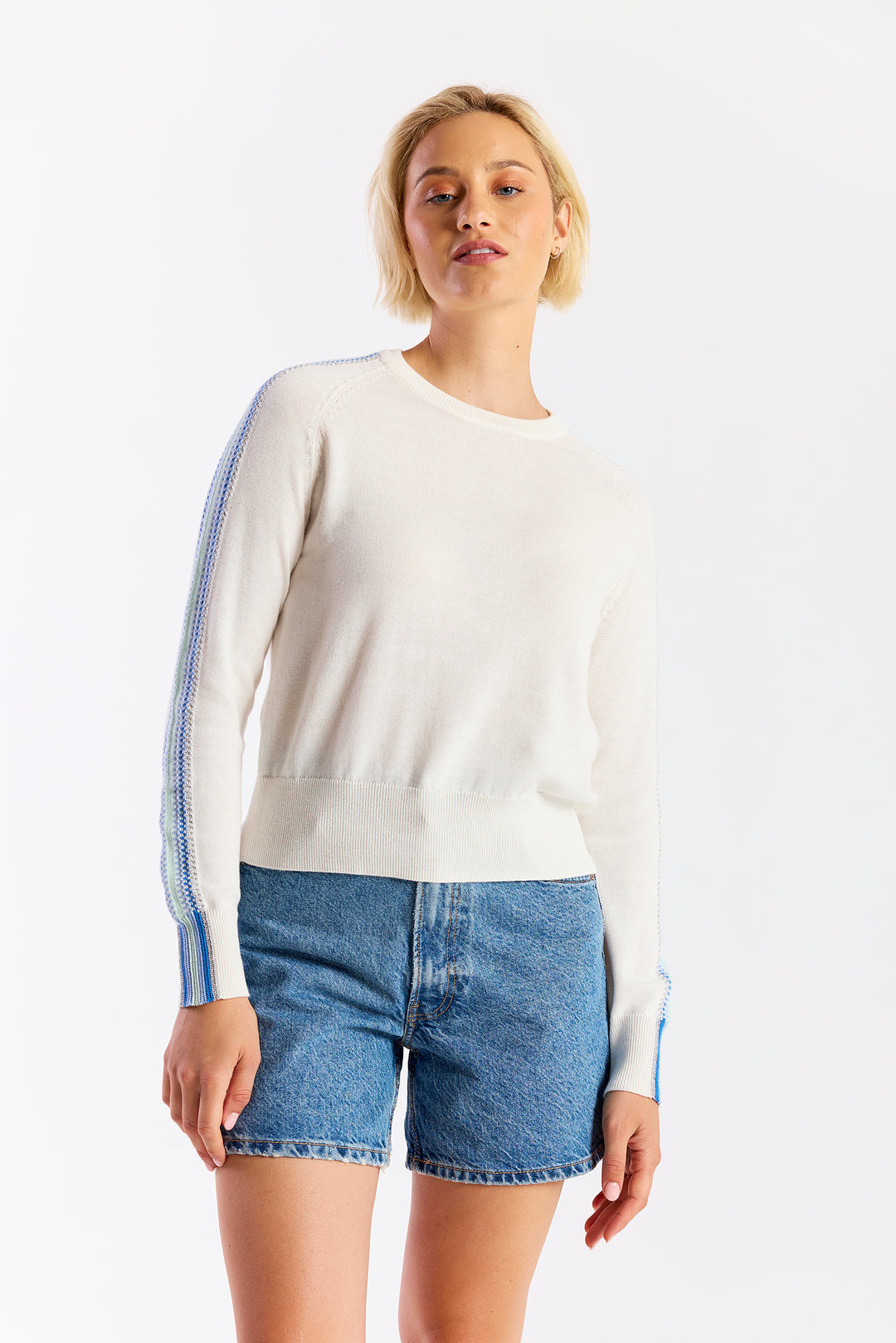 Geo Sleeve Crewneck Ivory/Azul