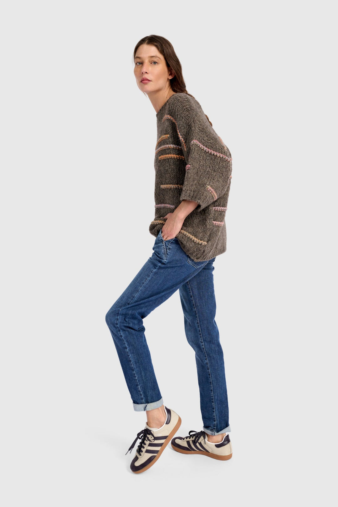 3/4 Sleeve Sweater with Rainbow Yarn Line Detail in Brown