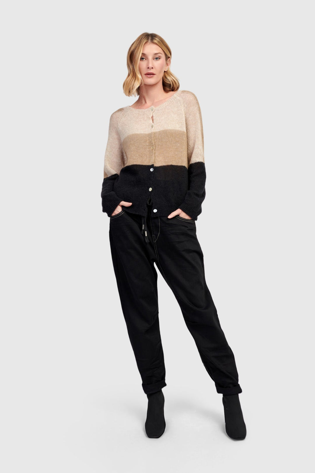 Weekend Boyfriend Jogger Jeans, Black