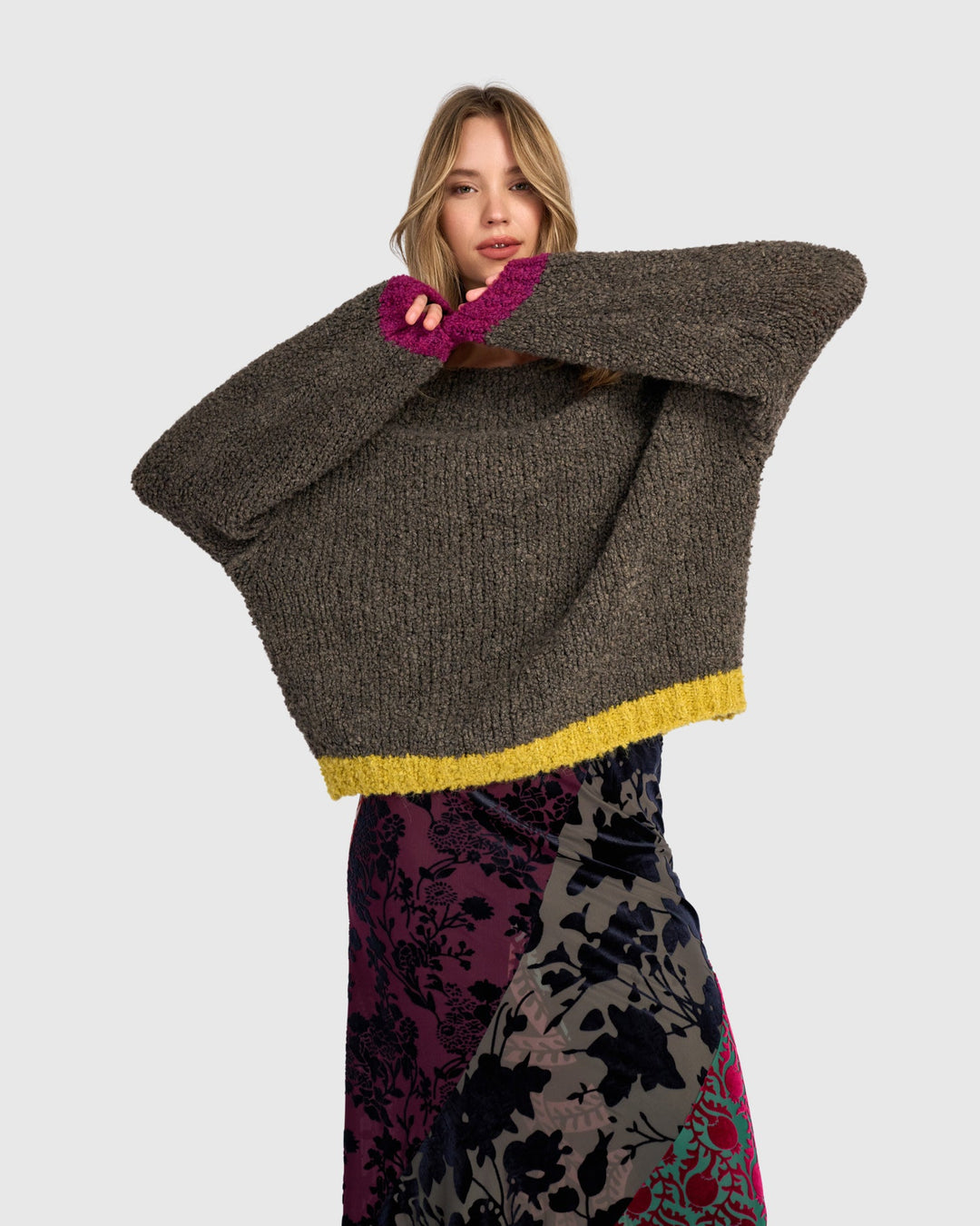 Riff Boucle Sweater, Brown