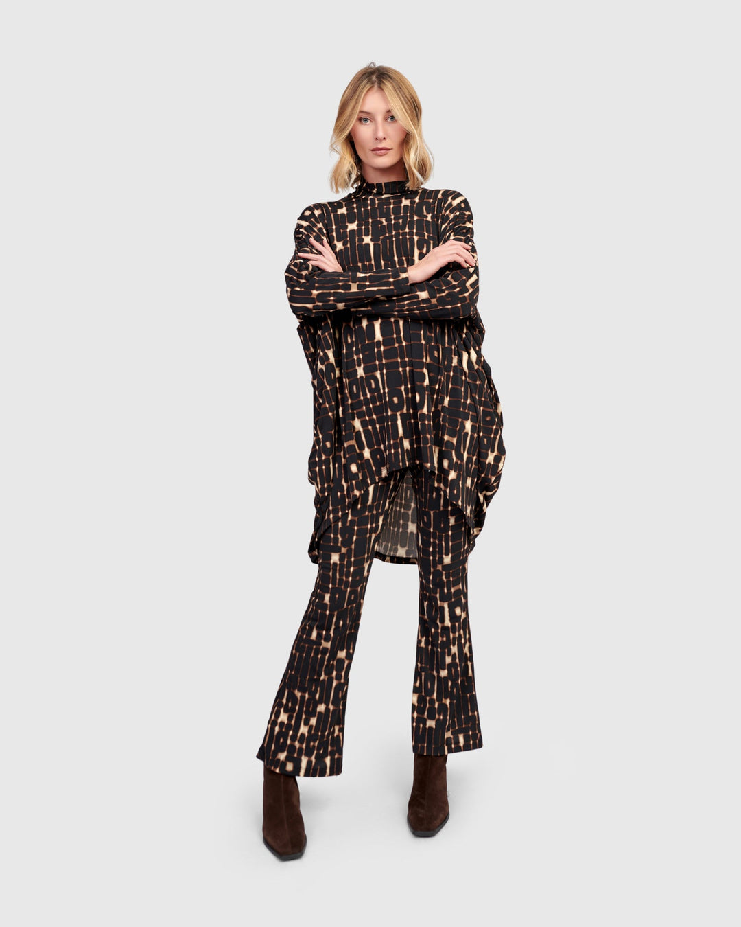 Apollo Flare Pants, Matrix