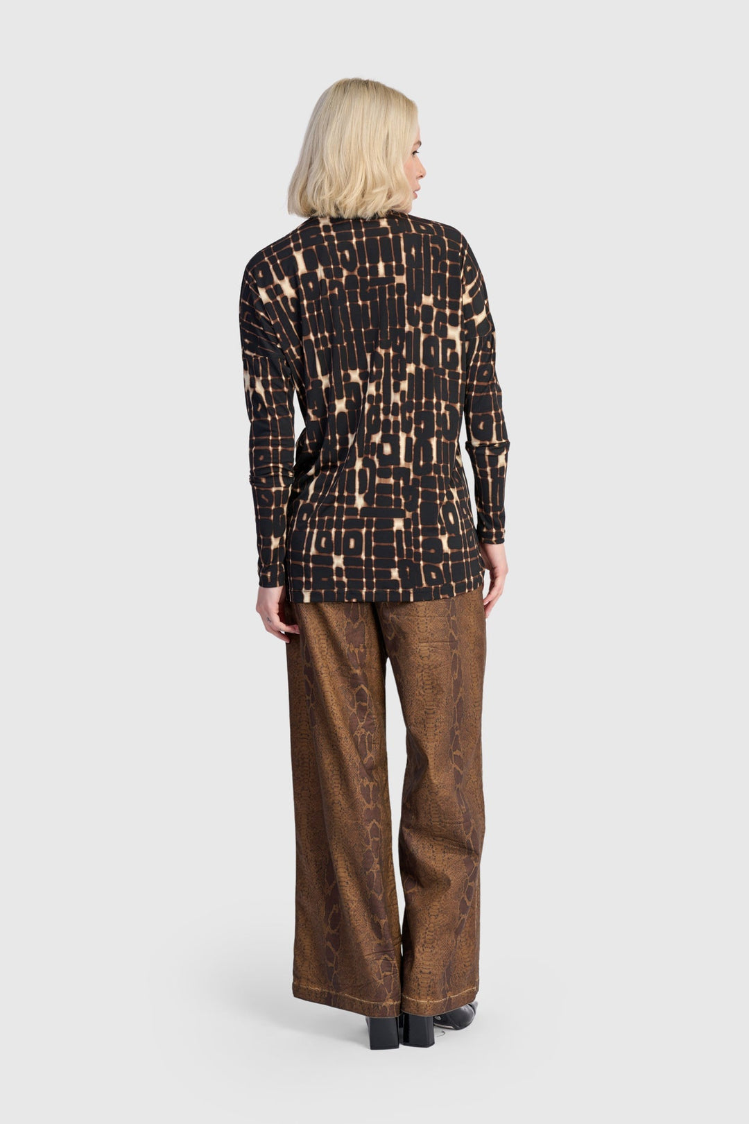 Neula Mockneck Top, Matrix