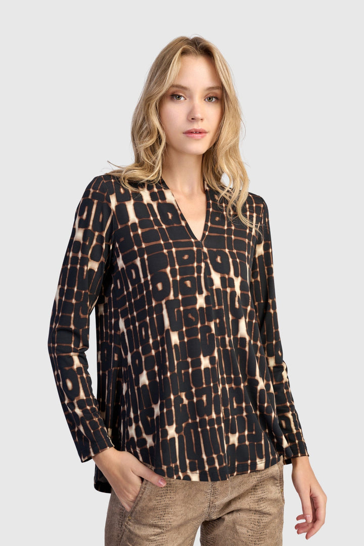 Sygnal V-neck Top - Matrix