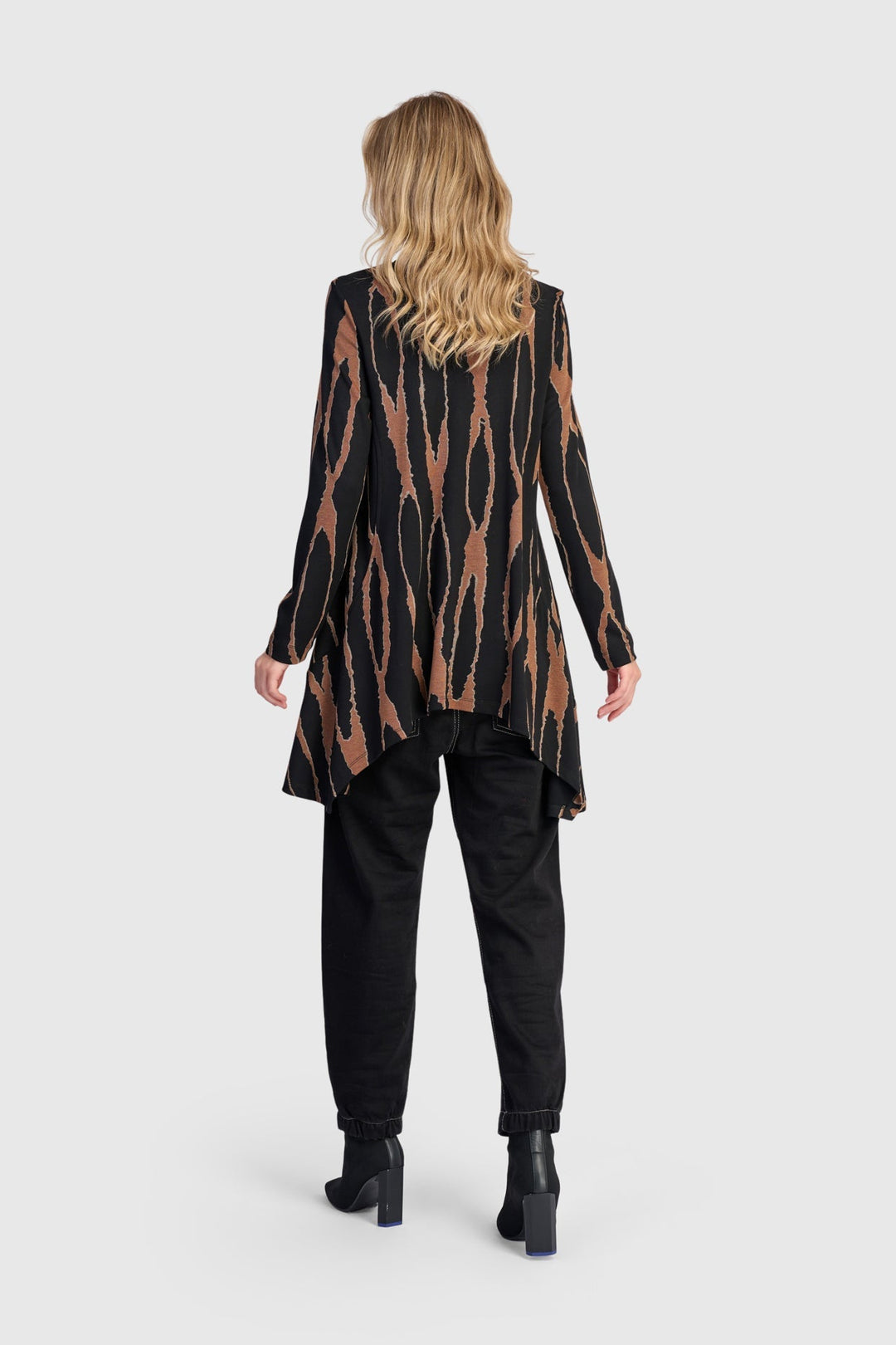 Lignette Pockets Top, Wood