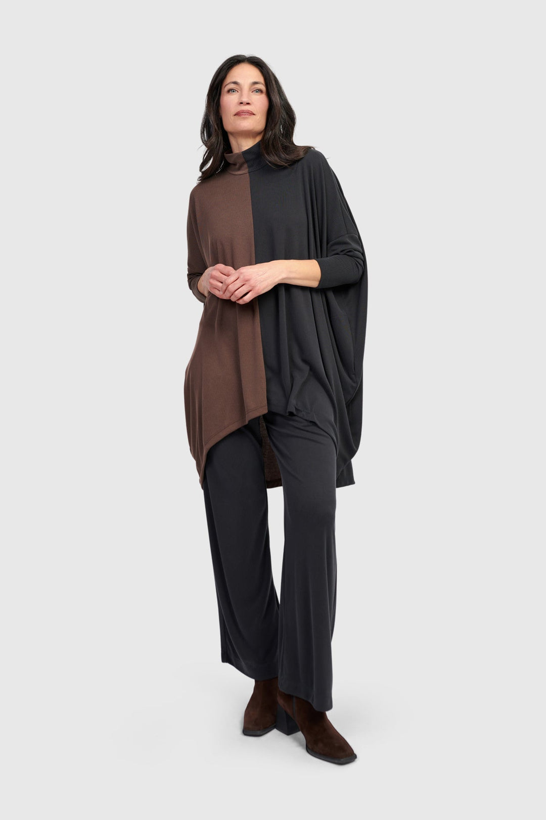 Essential Cupro Relaxed Pants, Black