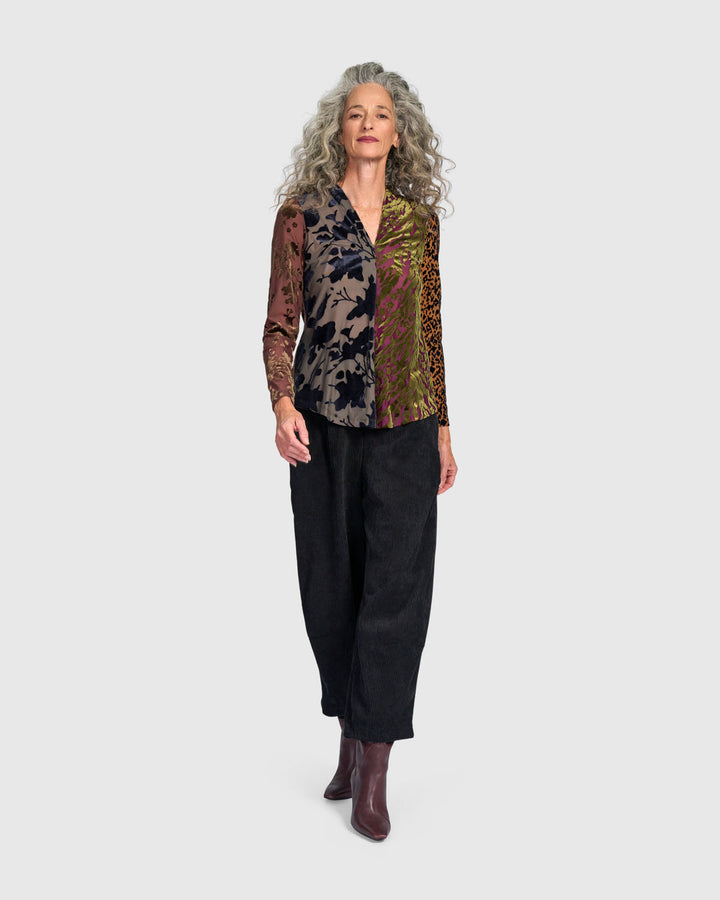 Dolcezza V-Neck Top, Regal