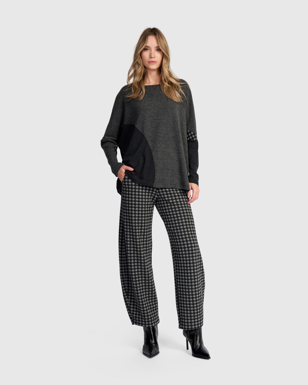 Geometric Dot  Colorblock Top Grey
