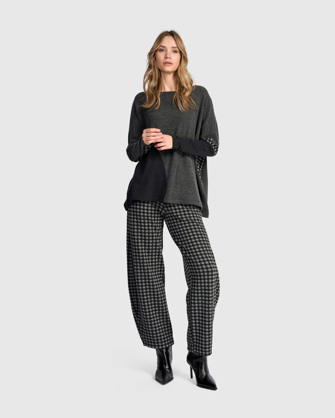 Geometric Dot  Colorblock Top Grey