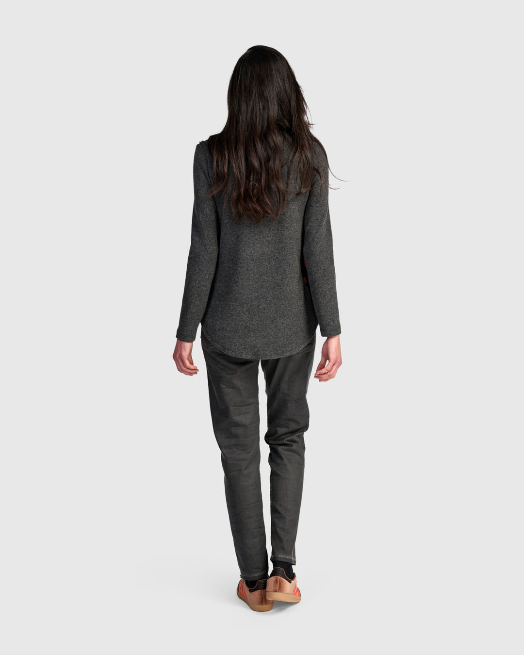 Patch Dot V Neck Mix