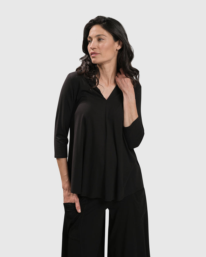 Essential V-neck Top, Black