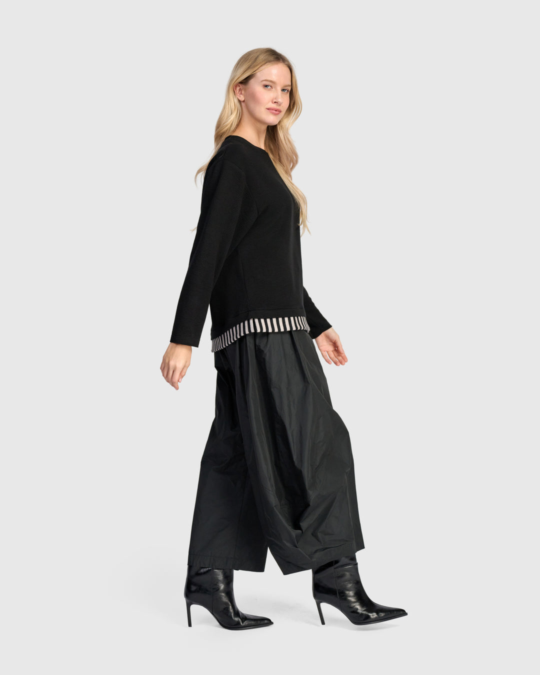 Stripe Trim Bottom Top