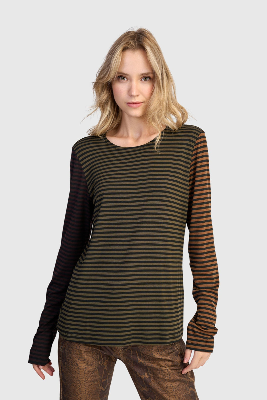 Urban Layering Hip Tee, Stripes