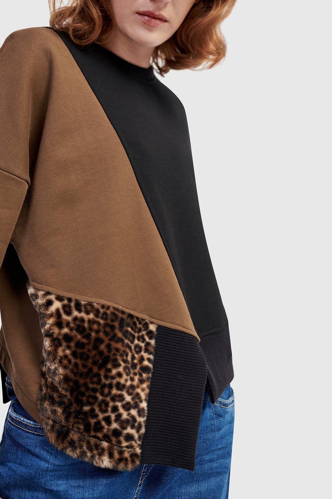 Urban Lair Crewneck Top, Mix