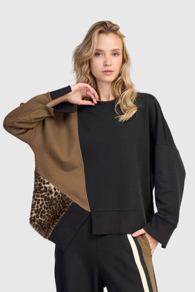 Urban Lair Crewneck Top, Mix