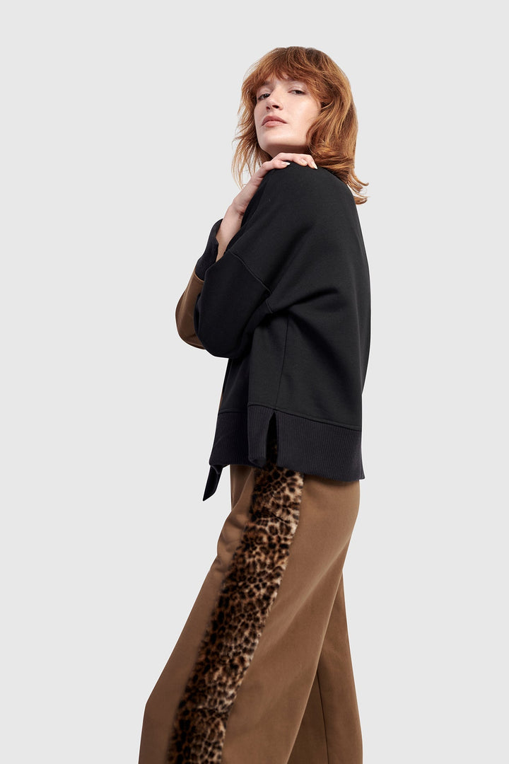 Urban Lair Crewneck Top, Mix