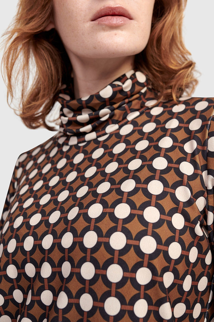 Twiggy Turtleneck Top, Groove