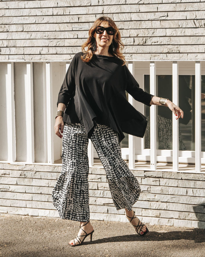 Tekbika Alexia Handkerchief Top, Black
