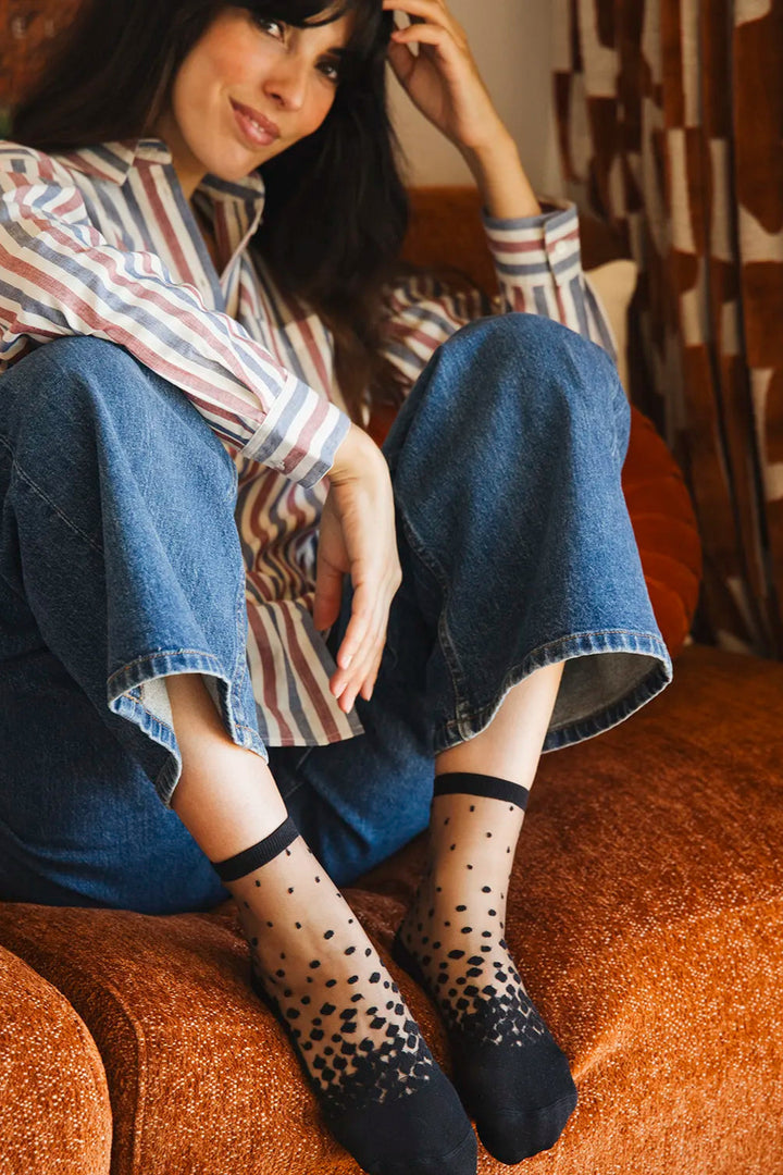 Nakameguro Sheer Socks in Black Dots