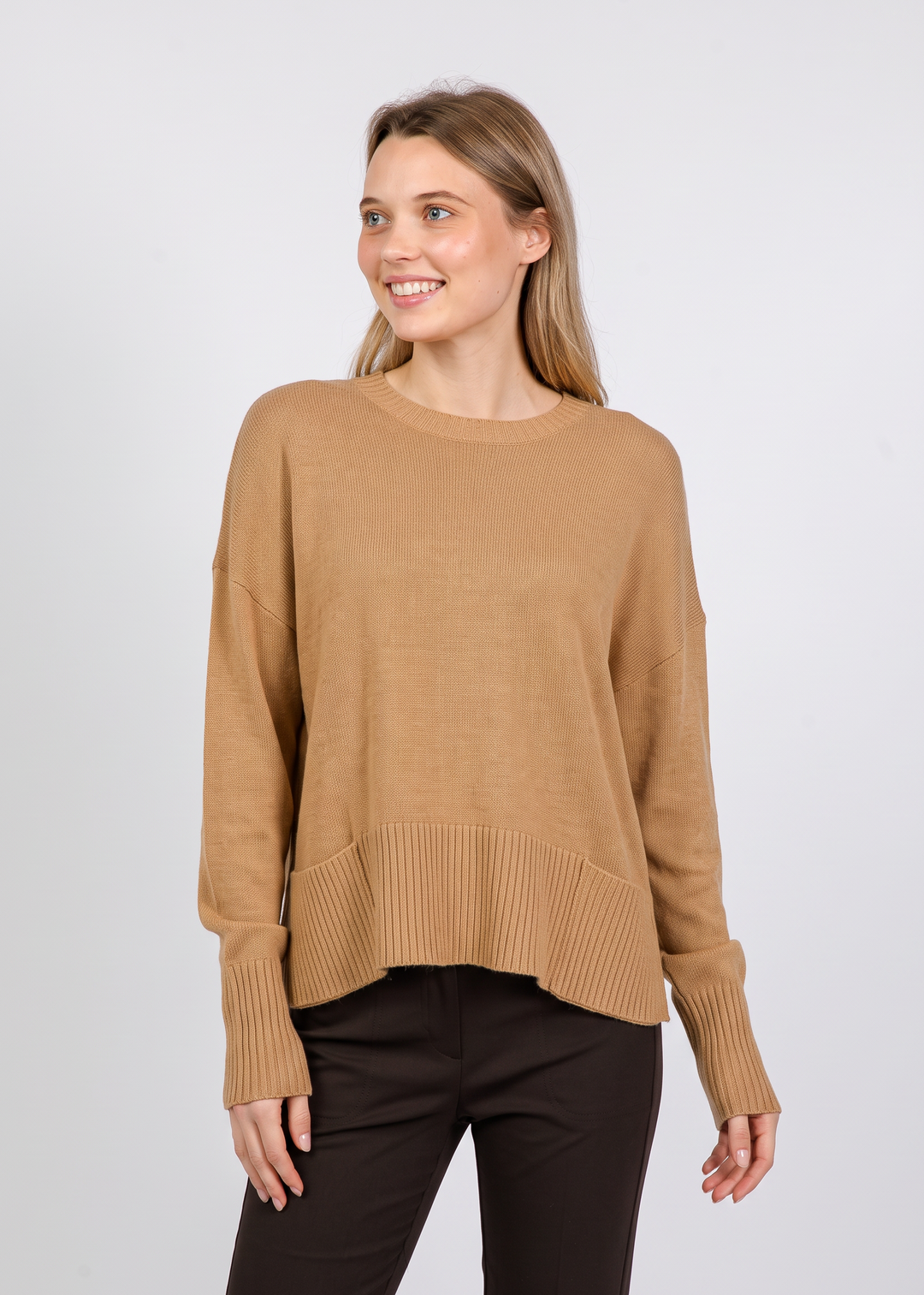Hem Pocket Sweater Camel