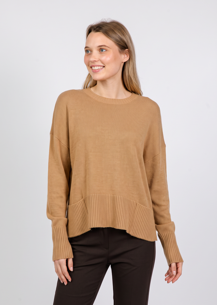 Hem Pocket Sweater Camel