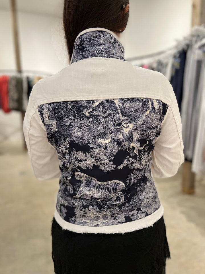 The White Denim Jacket / Navy Toile
