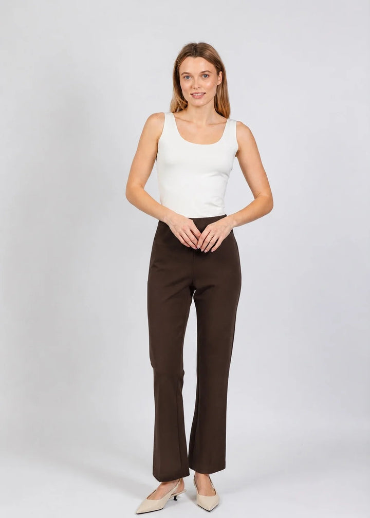 Pull On Ponte Pant Chocolate