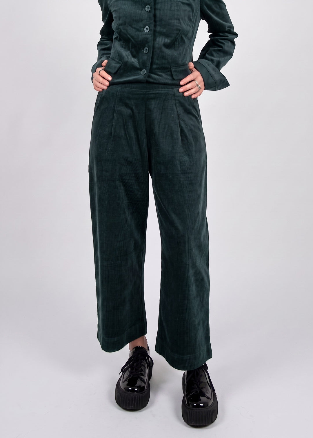 Just Perfect Collection Online forest green flat front velvet trousers with a tailored wide-leg silhouette.