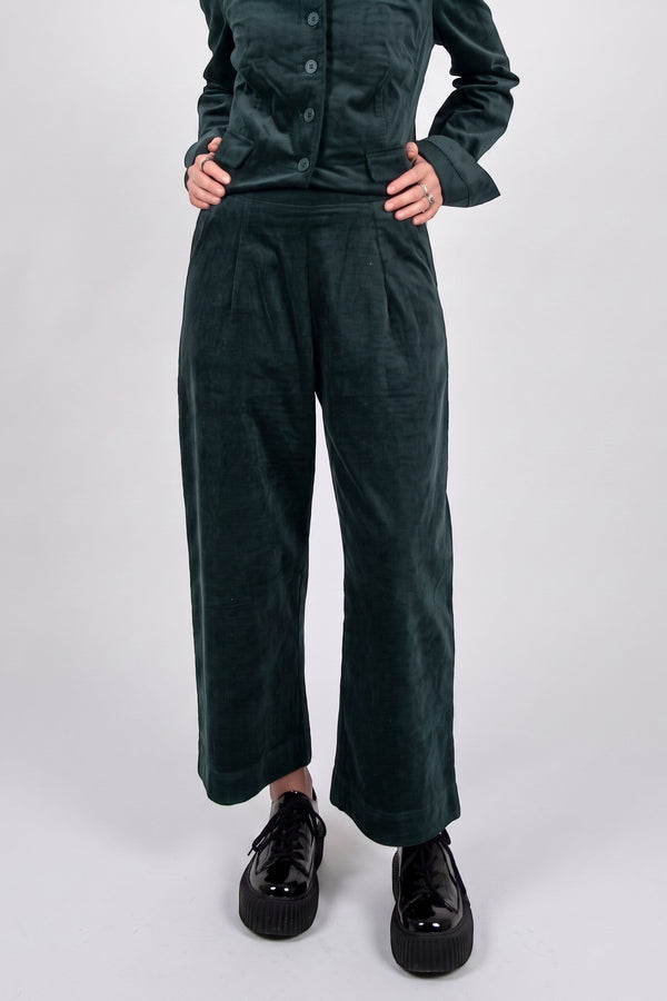 Just Perfect Collection Online forest green flat front velvet trousers with a tailored wide-leg silhouette.