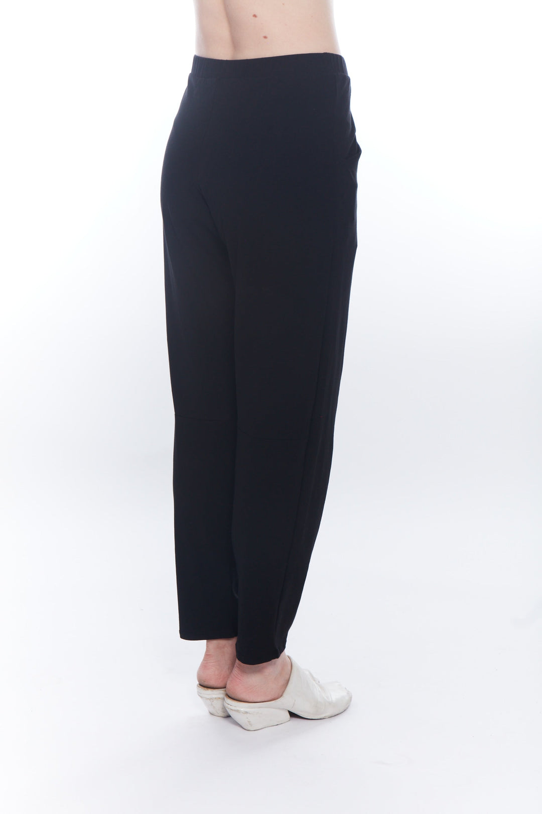 Roxanne Pant Black