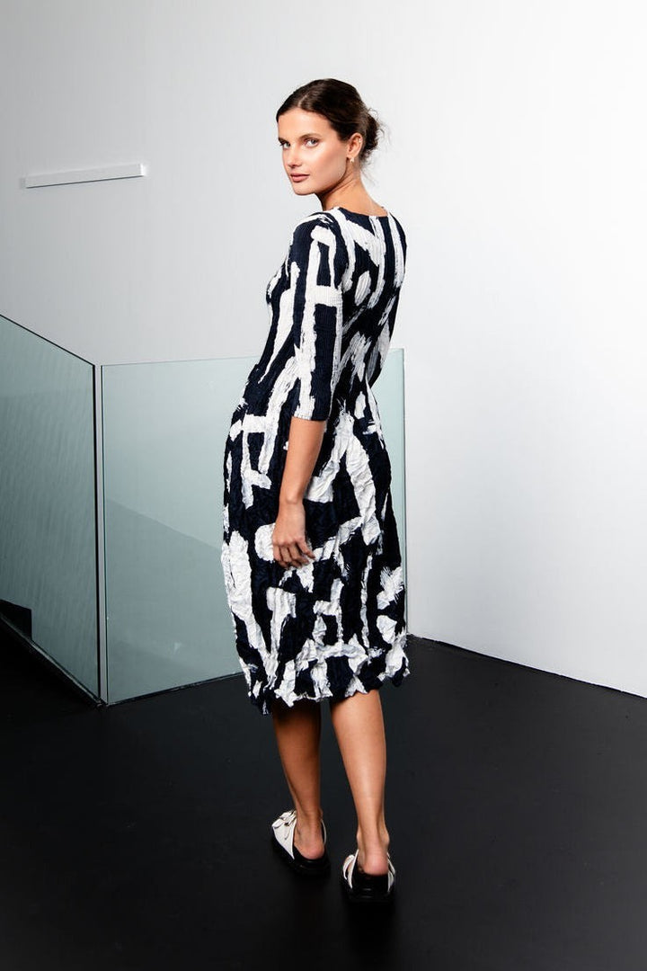 3/4 Sleeve Smash Pocket Dress Indigo Noise