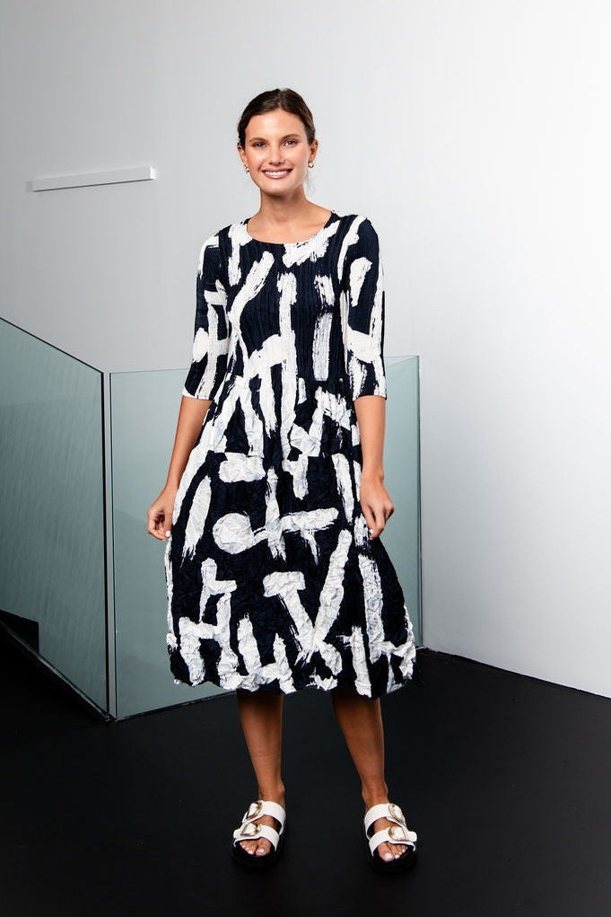 3/4 Sleeve Smash Pocket Dress Indigo Noise