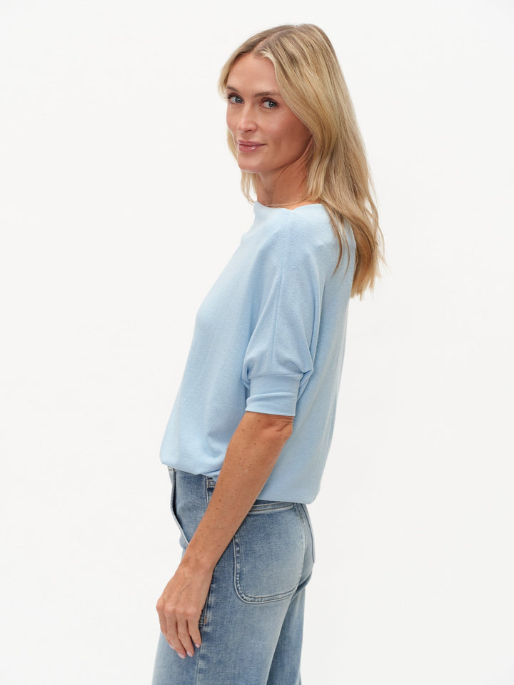 Anywhere Short Sleeve Top Cloud Blue