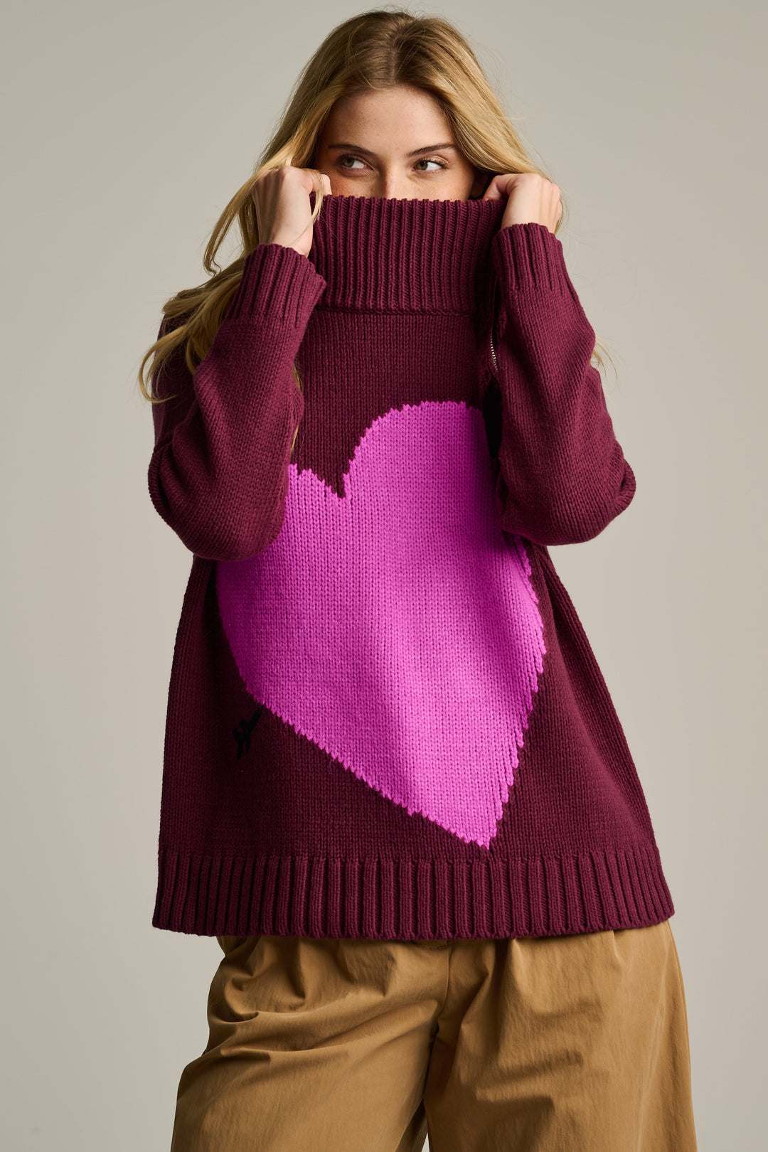 Take Aim Heart Sweater Wine