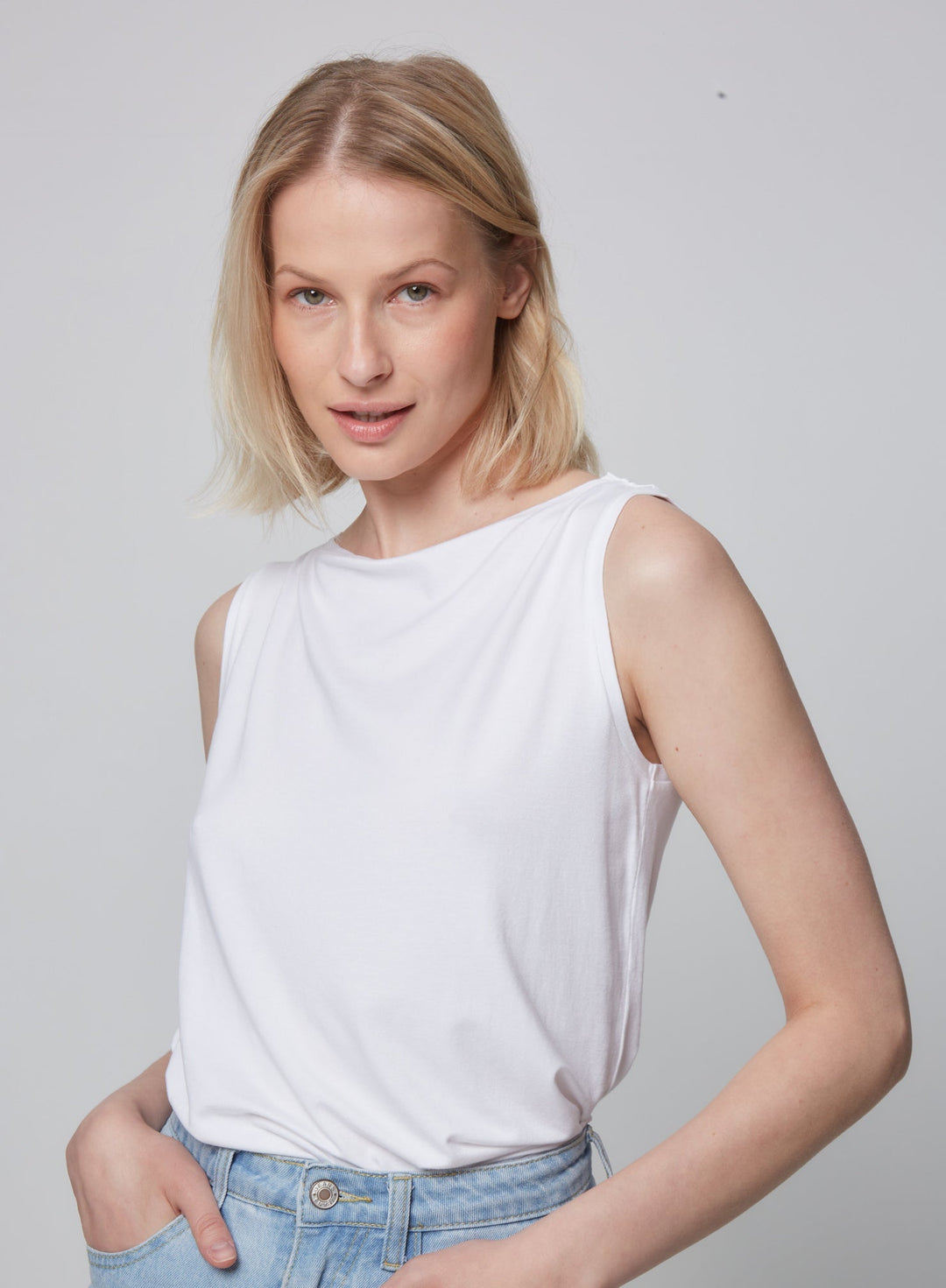 Soft Touch Semi Relaxed Boatneck Tank - TANK - Majestic Filatures North America